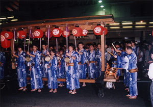 日和神楽:お旅所での奉納囃子