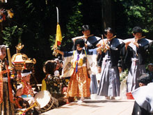 茶碗祭りの八つ返しの舞